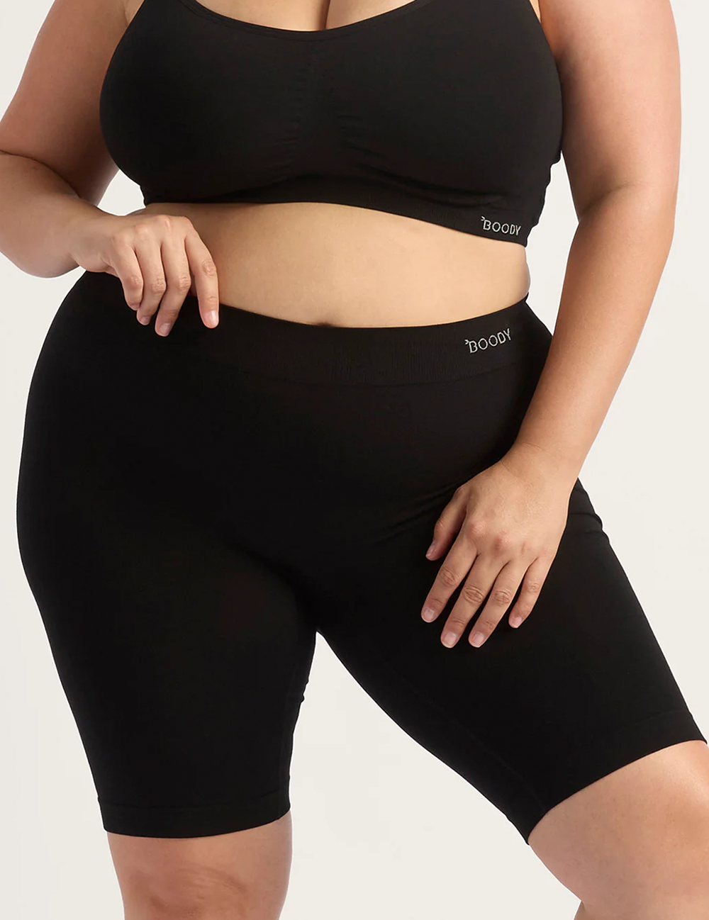 Smoothing Shorts – Black Långa (10")
