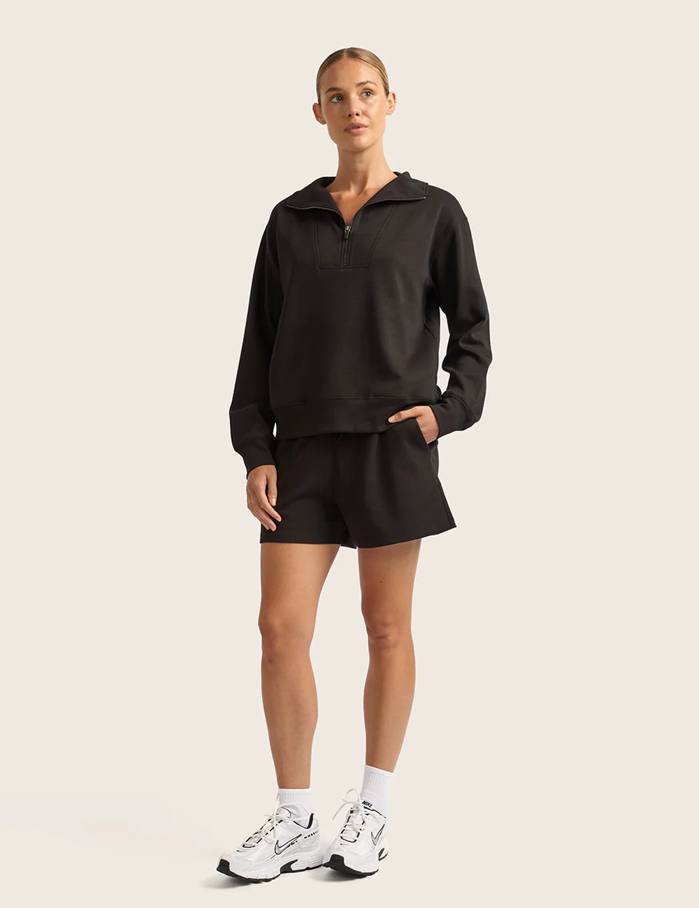 Sweatshirt med halv dragkedja – Svart