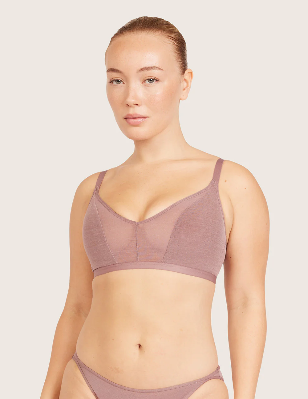 Boody FreeMesh® Crop BH i Mauve – forfra på tredje model