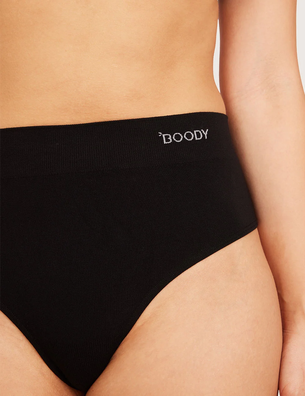 Bambu högmidjad stringtrosa – Svart