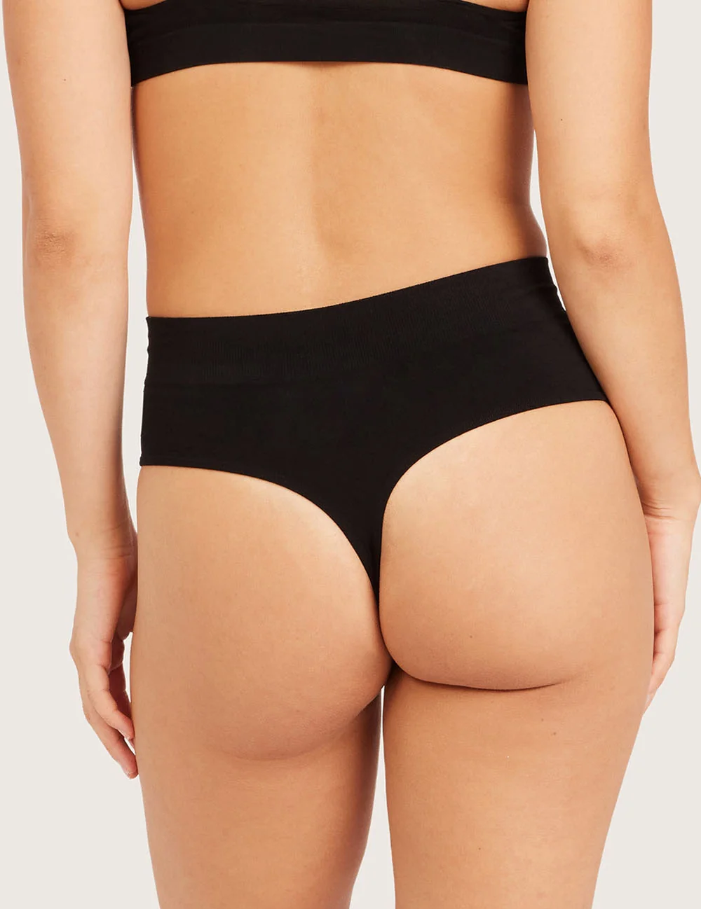 Bambu högmidjad stringtrosa – Svart