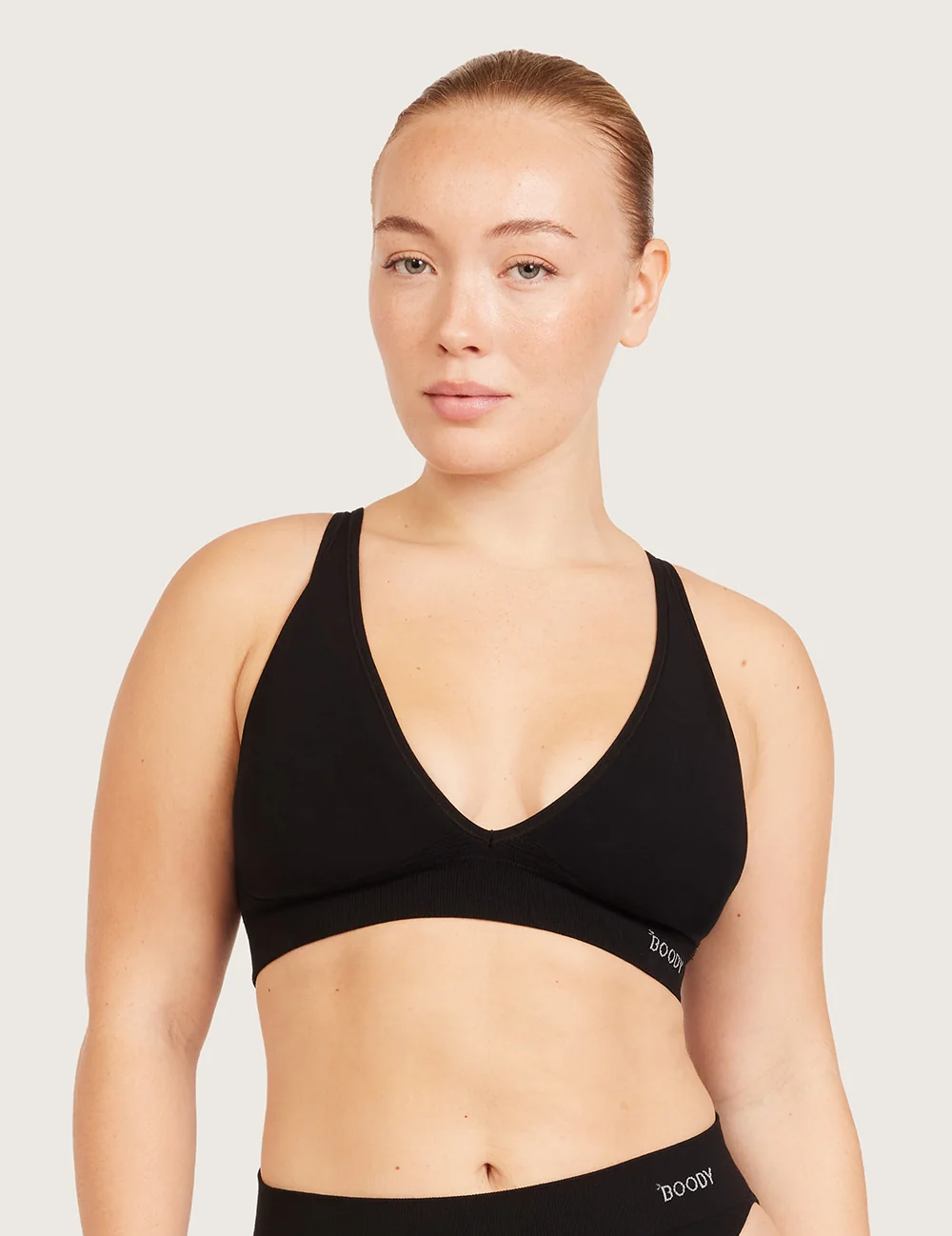 Plunge-bh i bambu utan bygel – svart