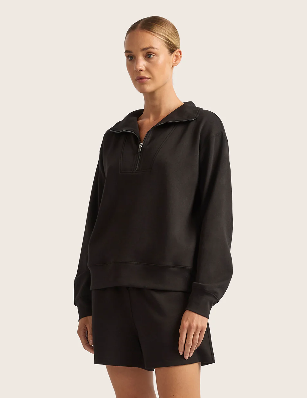 Sweatshirt med halv dragkedja – Svart